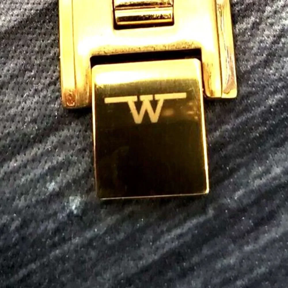 Wittnauer Swiss Made Jv8322 Men's‎ Watch  Excellent Condition